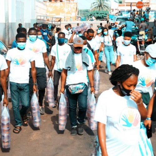 COVID 19: VOLTIC, SAMEX et Togo Pneu, appuient la Chaîne Itinérante de Solidarité. COVID 19: VOLTIC, SAMEX et Togo Pneu, appuient la Chaîne Itinérante de Solidarité.