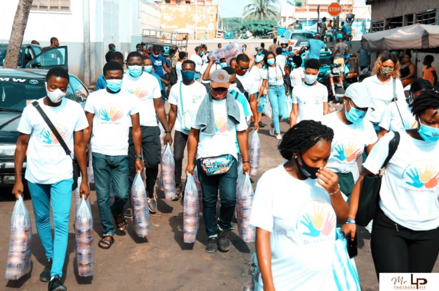 COVID 19: VOLTIC, SAMEX et Togo Pneu, appuient la Chaîne Itinérante de Solidarité. COVID 19: VOLTIC, SAMEX et Togo Pneu, appuient la Chaîne Itinérante de Solidarité.